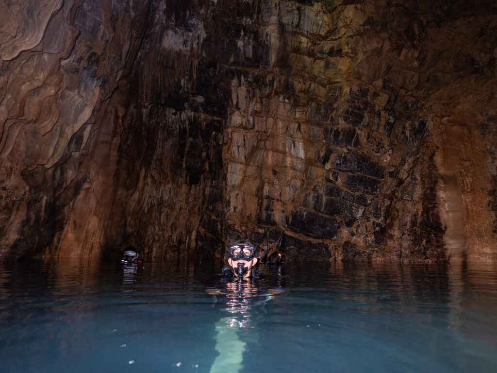 Okinawa diving in Hedo dome 