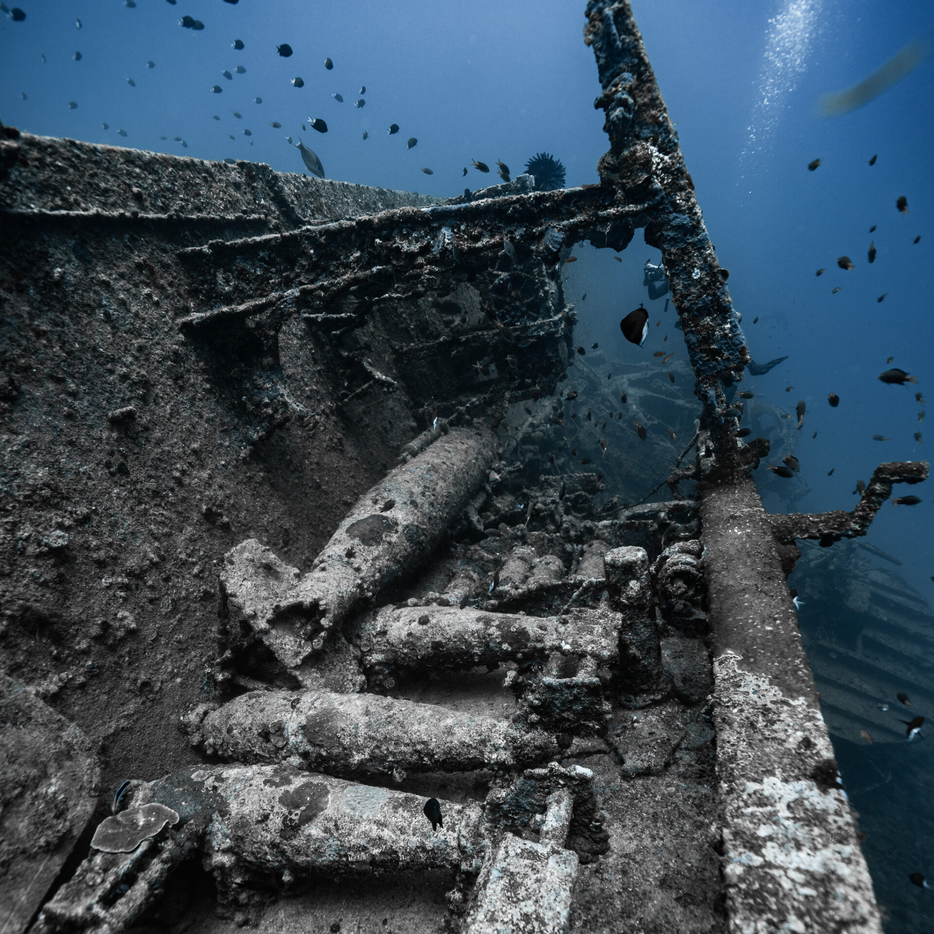 USS Emmons wreck ship diving in Okinawa