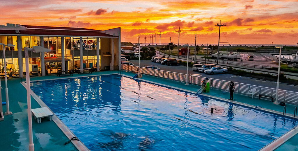 confined water dive training in Okinawa Japan